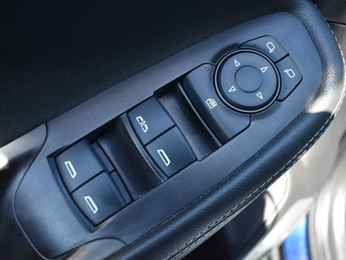 Used 2023 Buick Encore GX Select image 13