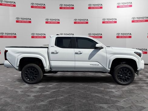 Used 2026 Toyota Tacoma SR5 AWD/4WD image 2