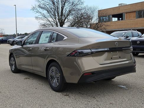 New 2026 Nissan Sentra SV FWD image 4