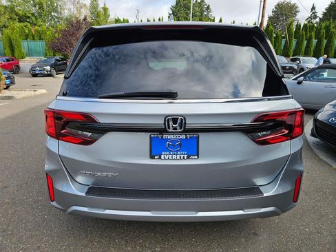 Used 2025 Honda Odyssey EX-L image 4