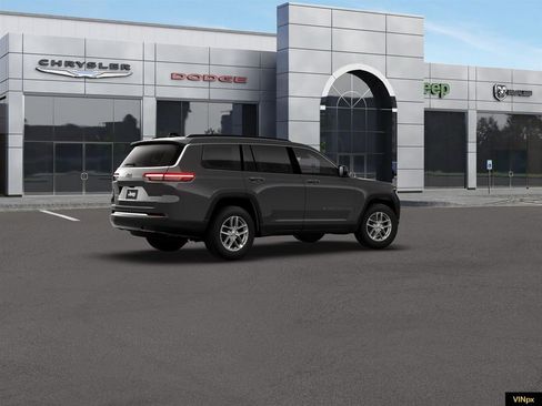 New 2026 Jeep Grand Cherokee L 4WD image 8