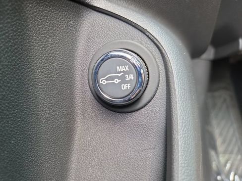 Used 2018 Buick Regal Essence w/ Driver Confidence Package #1 AWD/4WD image 27