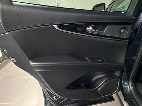 Certified 2021 Lincoln Nautilus Reserve AWD/4WD image 33