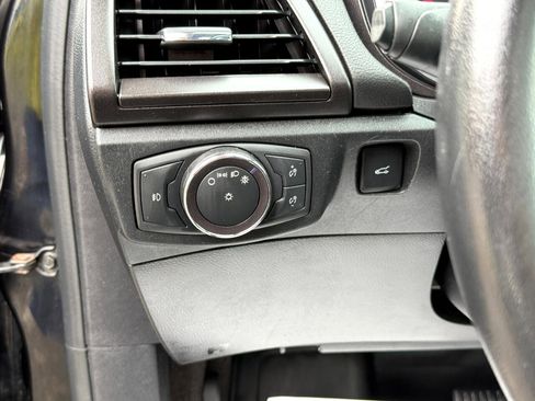 Used 2019 Ford Fusion Energi Titanium image 18