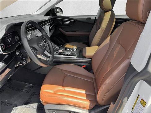 Used 2023 Audi Q8 Premium Plus w/ Premium Plus Package AWD/4WD image 10