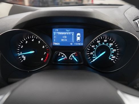 Used 2015 Ford Escape SE image 26