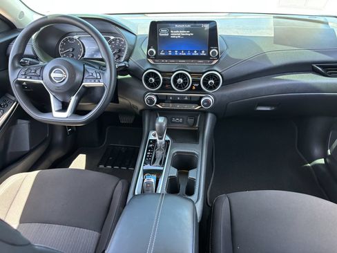 Used 2024 Nissan Sentra SV FWD image 17