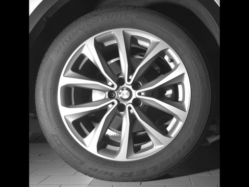 Used 2019 BMW X3 sDrive30i w/ Executive Package RWD image 13