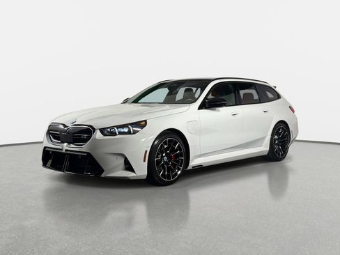Used 2025 BMW M5 Touring AWD/4WD image 7