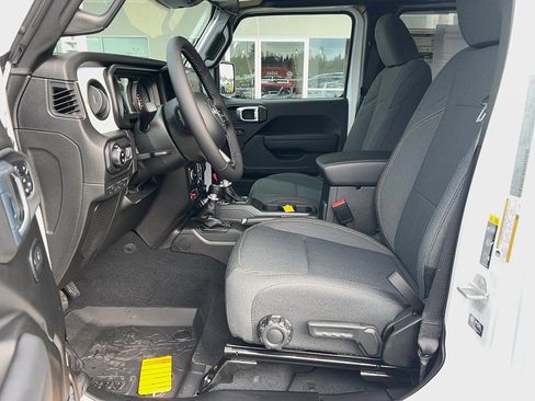 New 2026 Jeep Gladiator Sport image 24