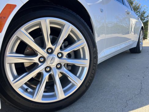 Used 2023 Cadillac CT5 Luxury image 15