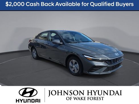 New 2026 Hyundai Elantra SE image 12