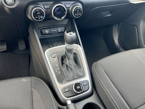 New 2026 Hyundai Venue SEL FWD image 17