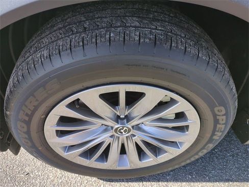 New 2025 MAZDA CX-90 3.3 Turbo w/ Preferred Package image 34