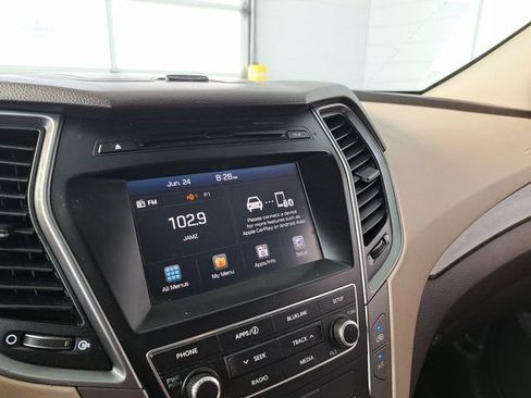 Used 2017 Hyundai Santa Fe Sport AWD/4WD image 11