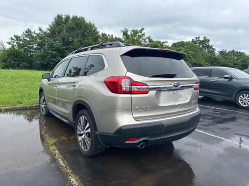Used 2019 Subaru Ascent Limited w/ Popular Package #3 AWD/4WD image 9