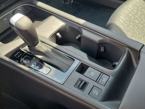 New 2026 Nissan Sentra SV w/ SV Convenience Package FWD image 10