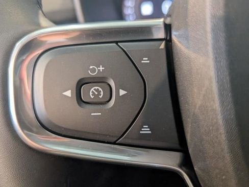 New 2026 Volvo XC40 B5 Ultra w/ Climate Package image 16