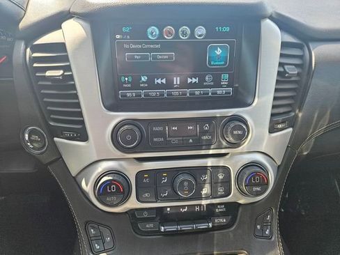 Used 2019 GMC Yukon XL SLT image 18