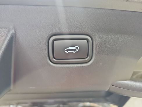 Used 2025 Hyundai Tucson SEL AWD/4WD image 14
