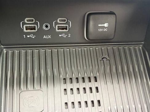 New 2026 Jeep Grand Cherokee Altitude AWD/4WD image 23