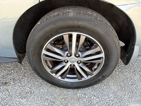 Used 2019 INFINITI QX60 Luxe w/ Essential Package AWD/4WD image 22
