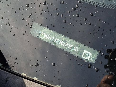 Used 2016 Ford Fusion SE w/ Equipment Group 201A image 27