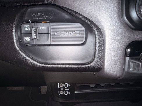 Certified 2024 RAM 2500 Big Horn image 30