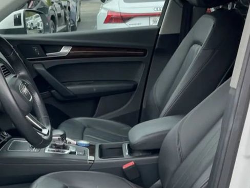 Used 2018 Audi Q5 2.0T Premium Plus w/ Premium Plus Package AWD/4WD image 9