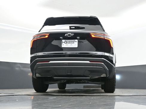 New 2026 Chevrolet Equinox ACTIV w/ Convenience Package III image 42