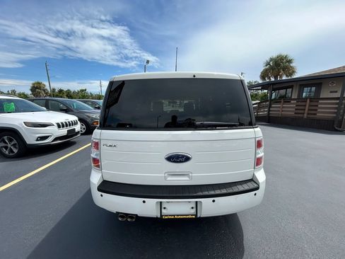 Used 2010 Ford Flex SE FWD image 31