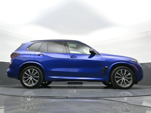Used 2026 BMW X5 M60i AWD/4WD image 30