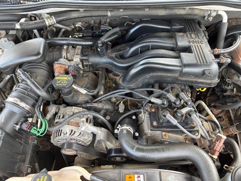 Used 2009 Ford Explorer XLT AWD/4WD image 15
