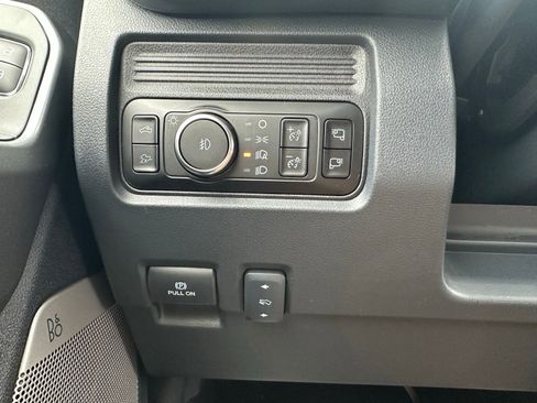 New 2026 Ford F350 Lariat w/ Lariat Premium Package image 9