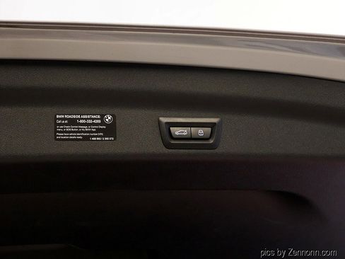 Used 2025 BMW X1 M35i w/ Premium Package image 31