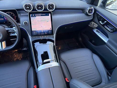 Used 2026 Mercedes-Benz GLC 300 image 30