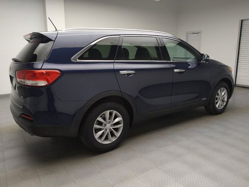 Used 2017 Kia Sorento AWD image 10