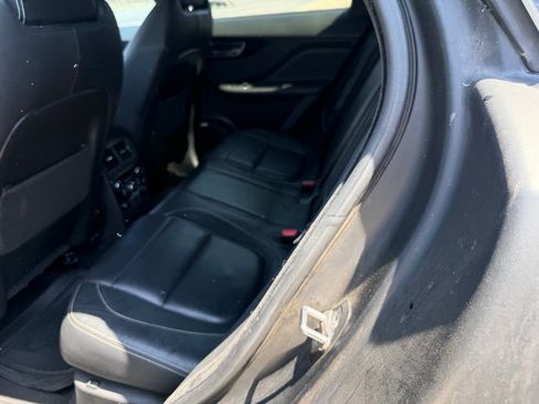 Used 2017 Jaguar F-PACE S AWD/4WD image 21