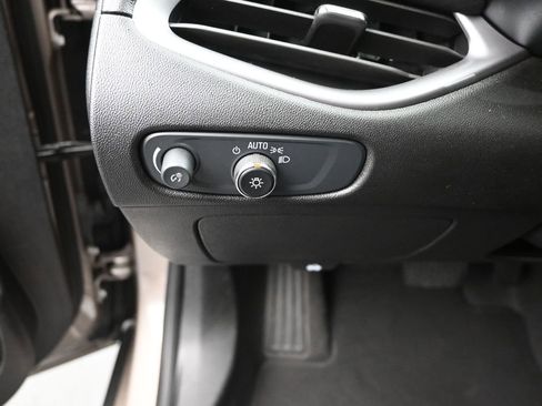 Certified 2024 Chevrolet Malibu LT image 14