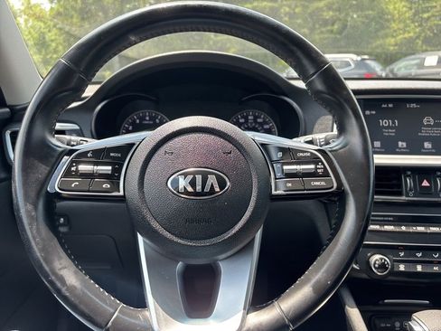 Used 2020 Kia Optima S w/ S Panoramic Sunroof Package image 15