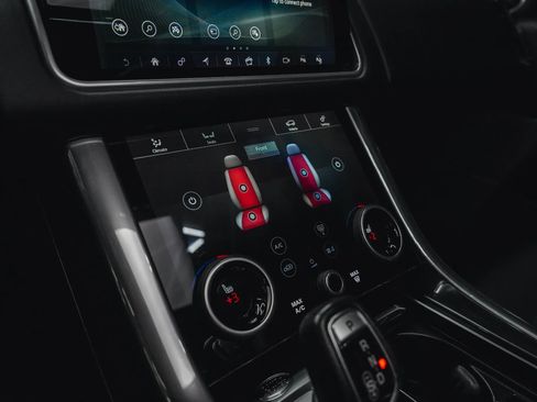 Used 2020 Land Rover Range Rover Sport SVR image 62