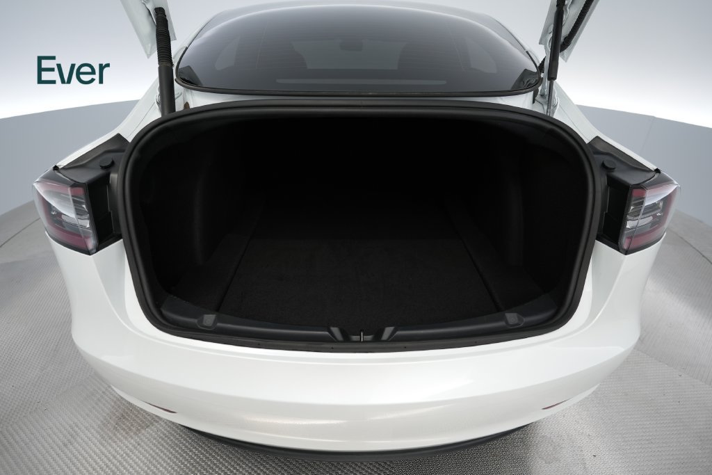 Used 2023 Tesla Model 3 Standard Range RWD image 8