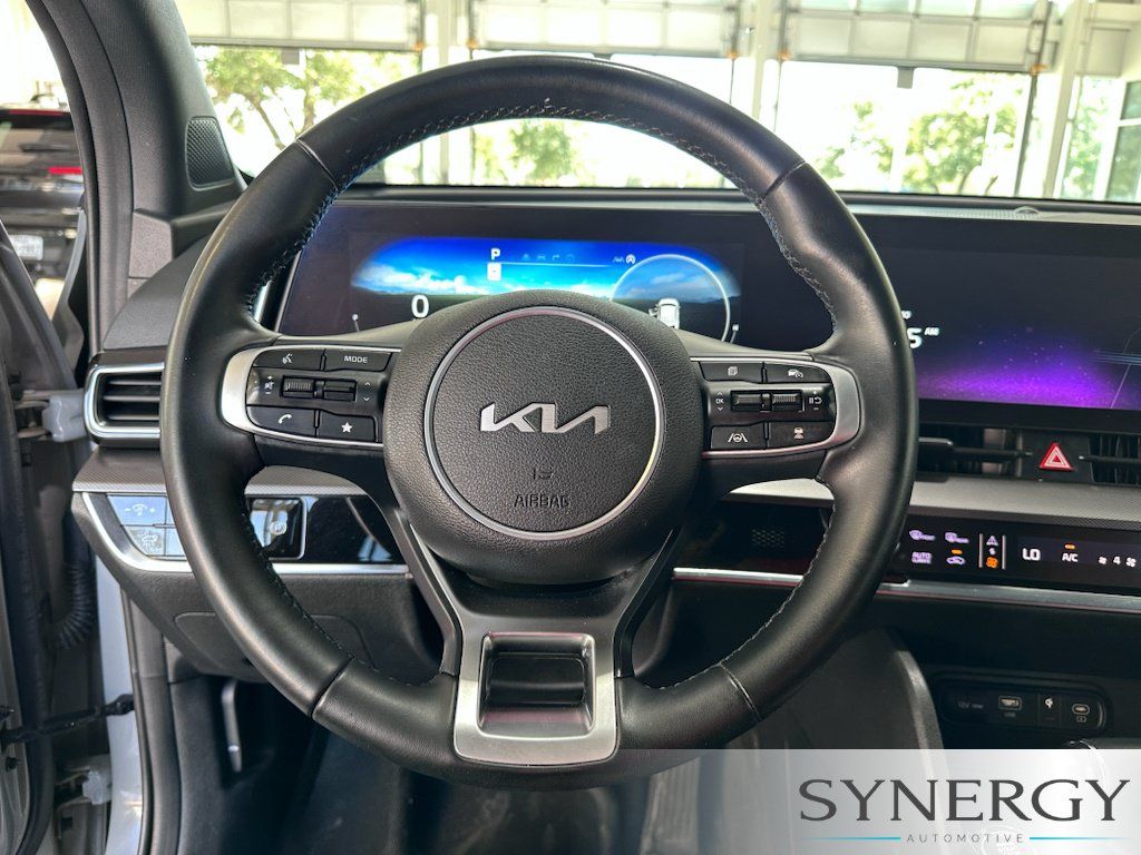 Used 2024 Kia Sportage SX FWD image 18