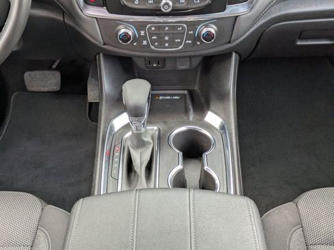 Certified 2023 Chevrolet Traverse LT image 20