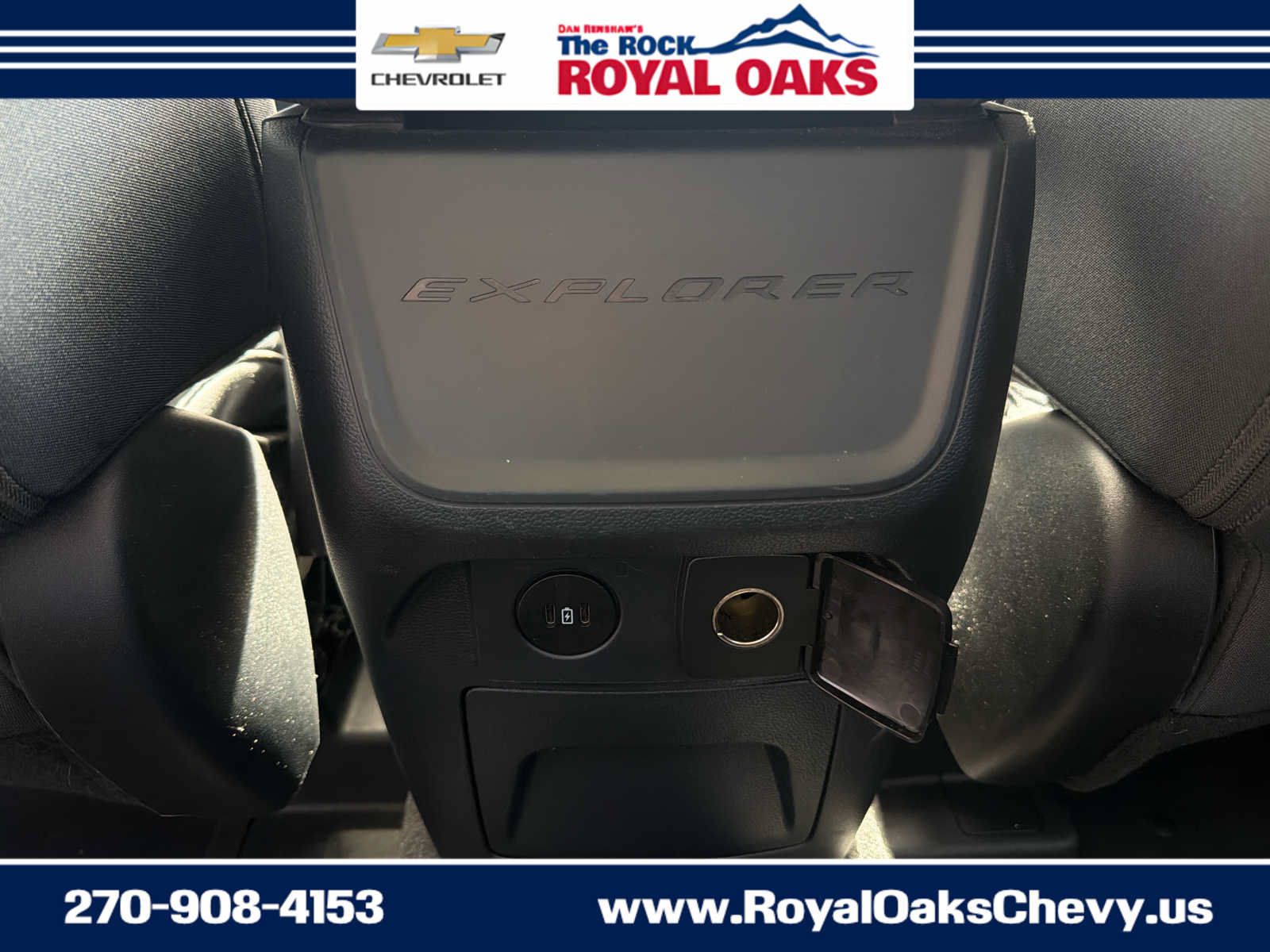 Used 2025 Ford Explorer Active RWD image 26