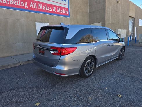 Used 2023 Honda Odyssey Elite image 7