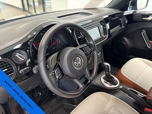 Used 2017 Volkswagen Beetle 1.8T Classic FWD image 9