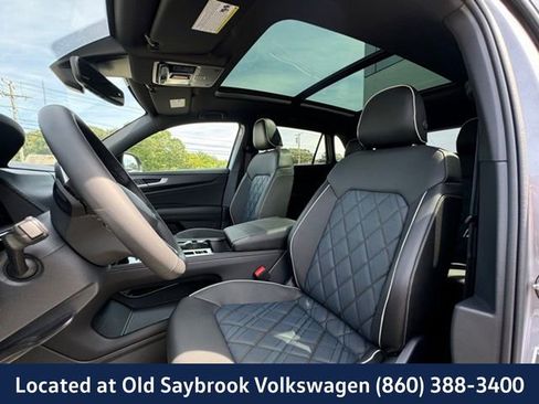 New 2024 Volkswagen Atlas Cross Sport SEL Premium R-Line image 31