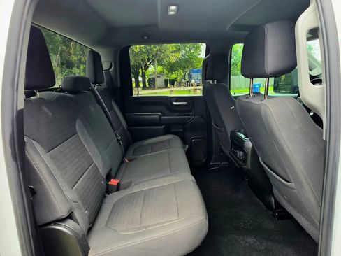 Used 2022 Chevrolet Silverado 3500 LT w/ Convenience Package AWD/4WD image 6