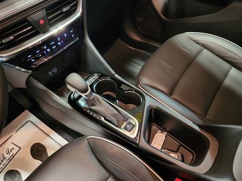 Certified 2025 Buick Encore GX Avenir w/ Avenir Technology Package image 17